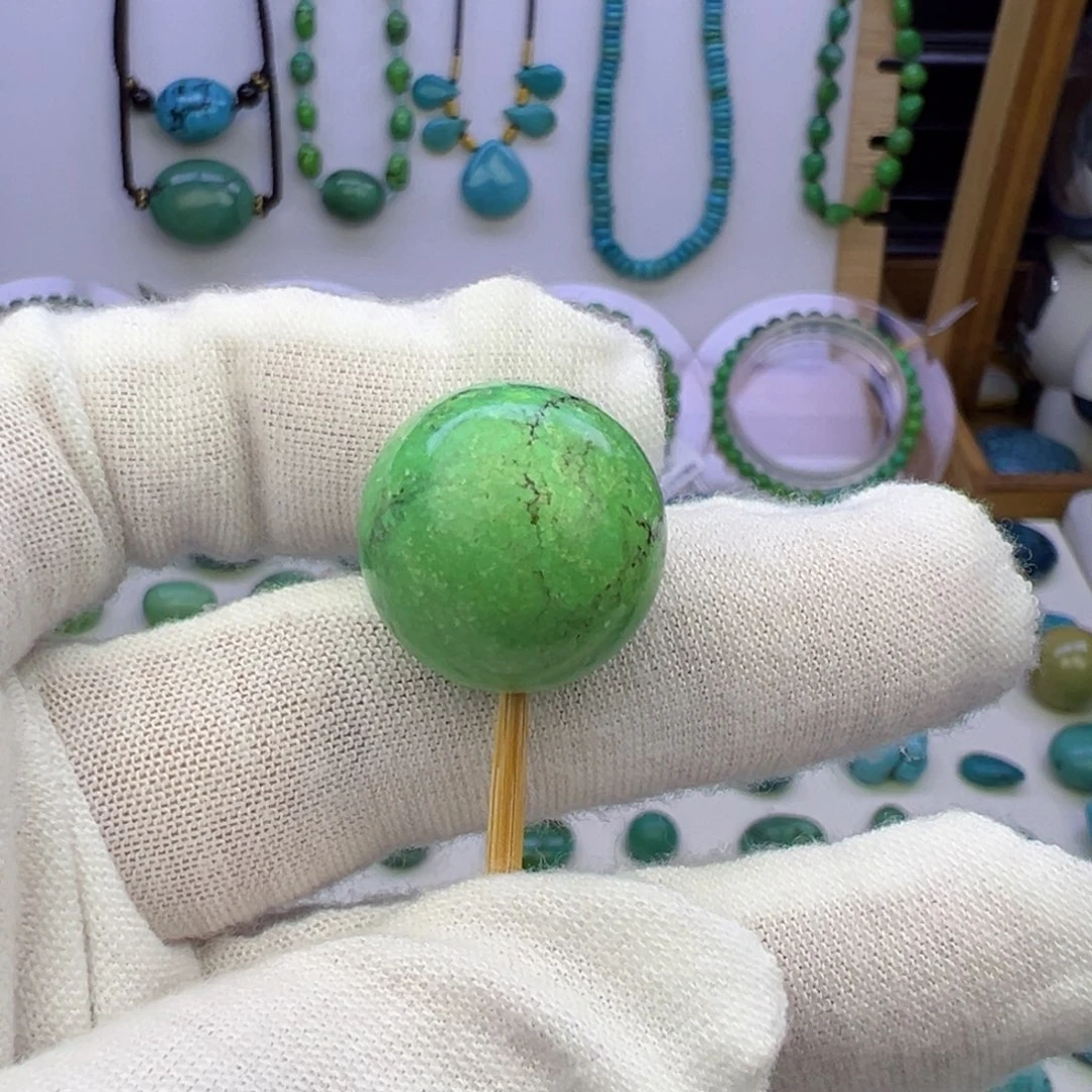 菜籽绿圆珠18.6mm兰