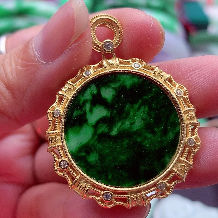 翡翠银S925镶嵌颈饰翡翠