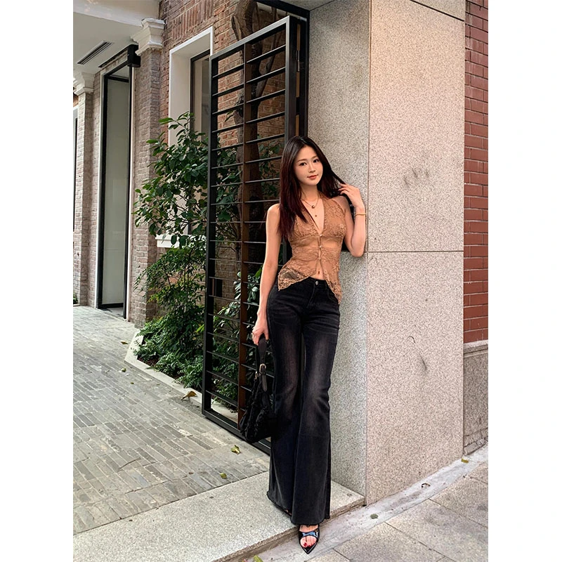 2025秋夏季新款修身显瘦气质性感V领无袖上衣简约直筒牛仔长裤女
