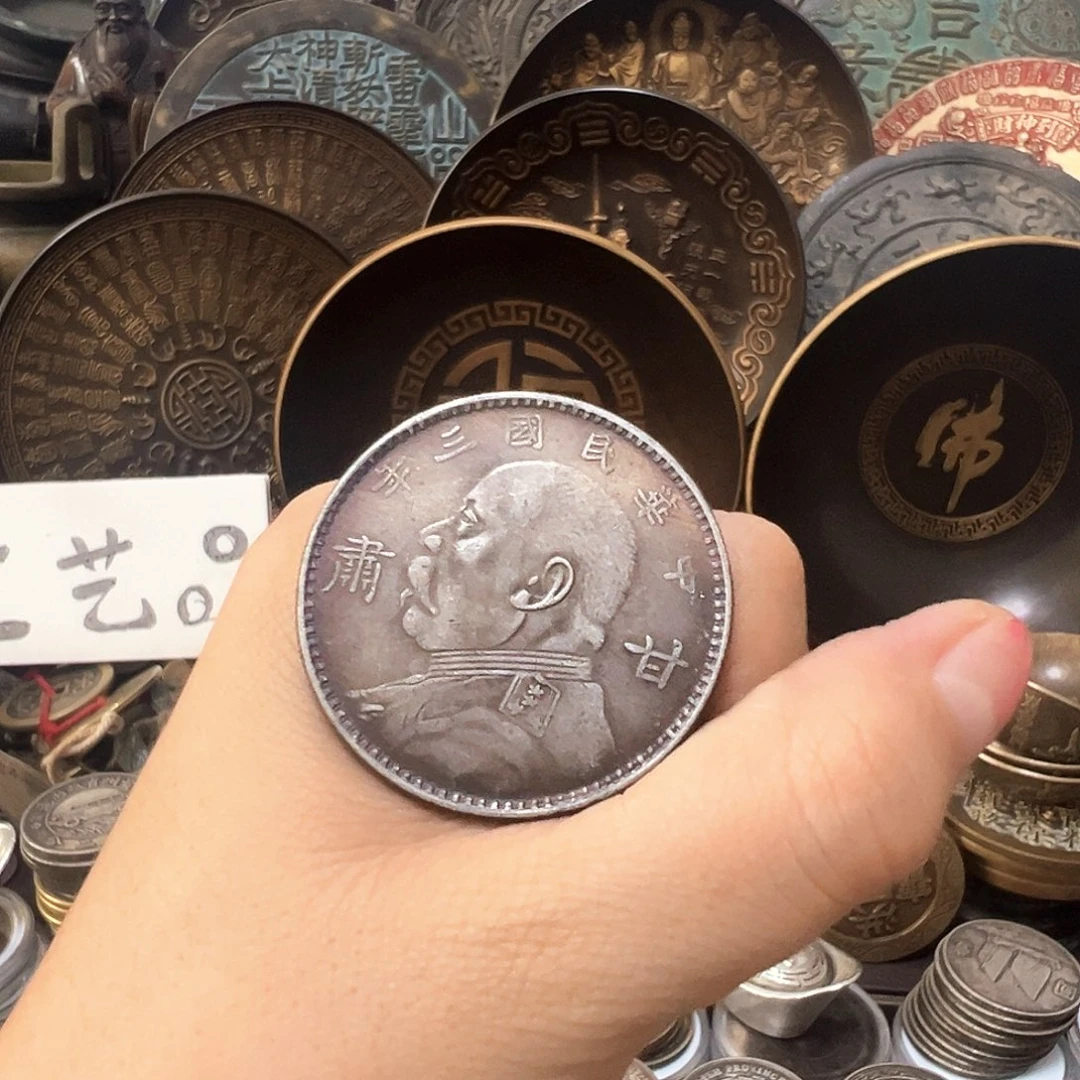 金属复古风格摆件