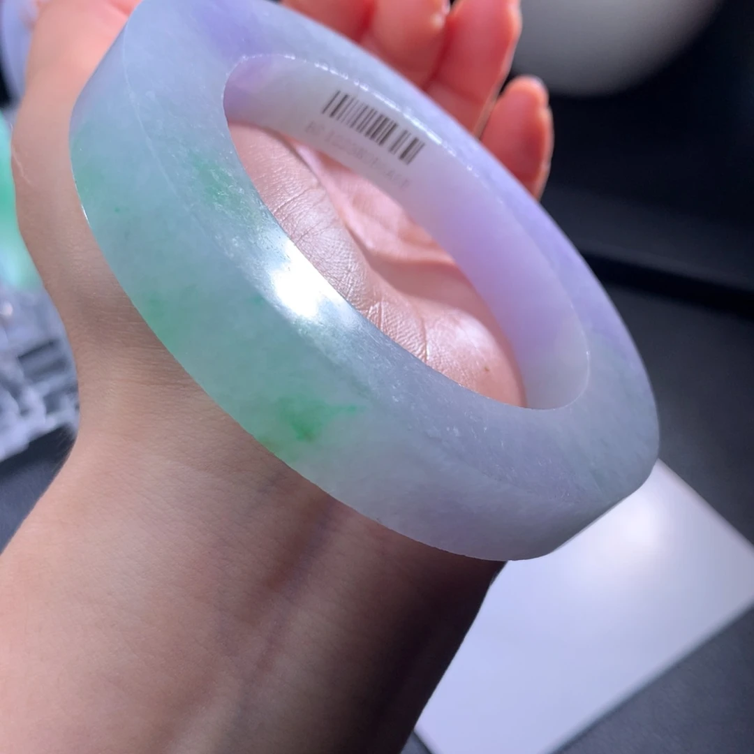 定制翡翠圆条未镶嵌