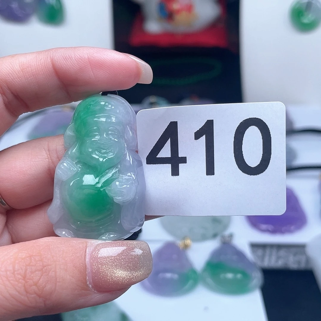 翡翠吊坠(赠链)未镶嵌