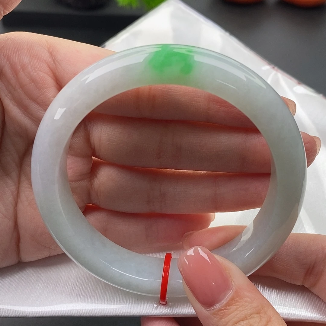 翡翠未镶嵌手镯缅甸天然A货翡翠