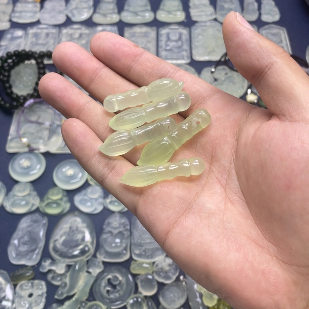 蛇纹石玉未镶嵌多样性随机发一