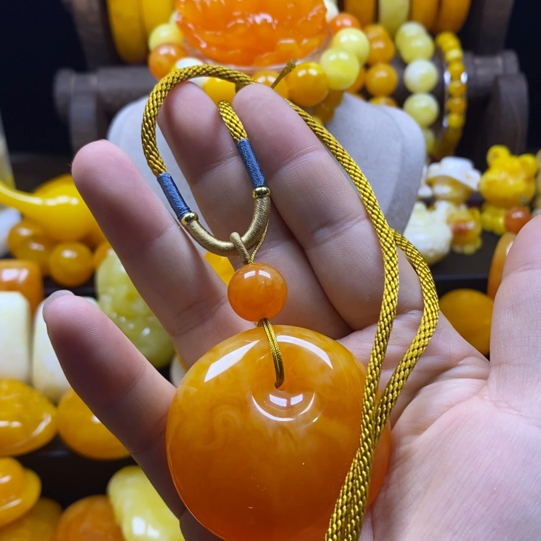 Z***b非金属中号蜜糖红公主扣