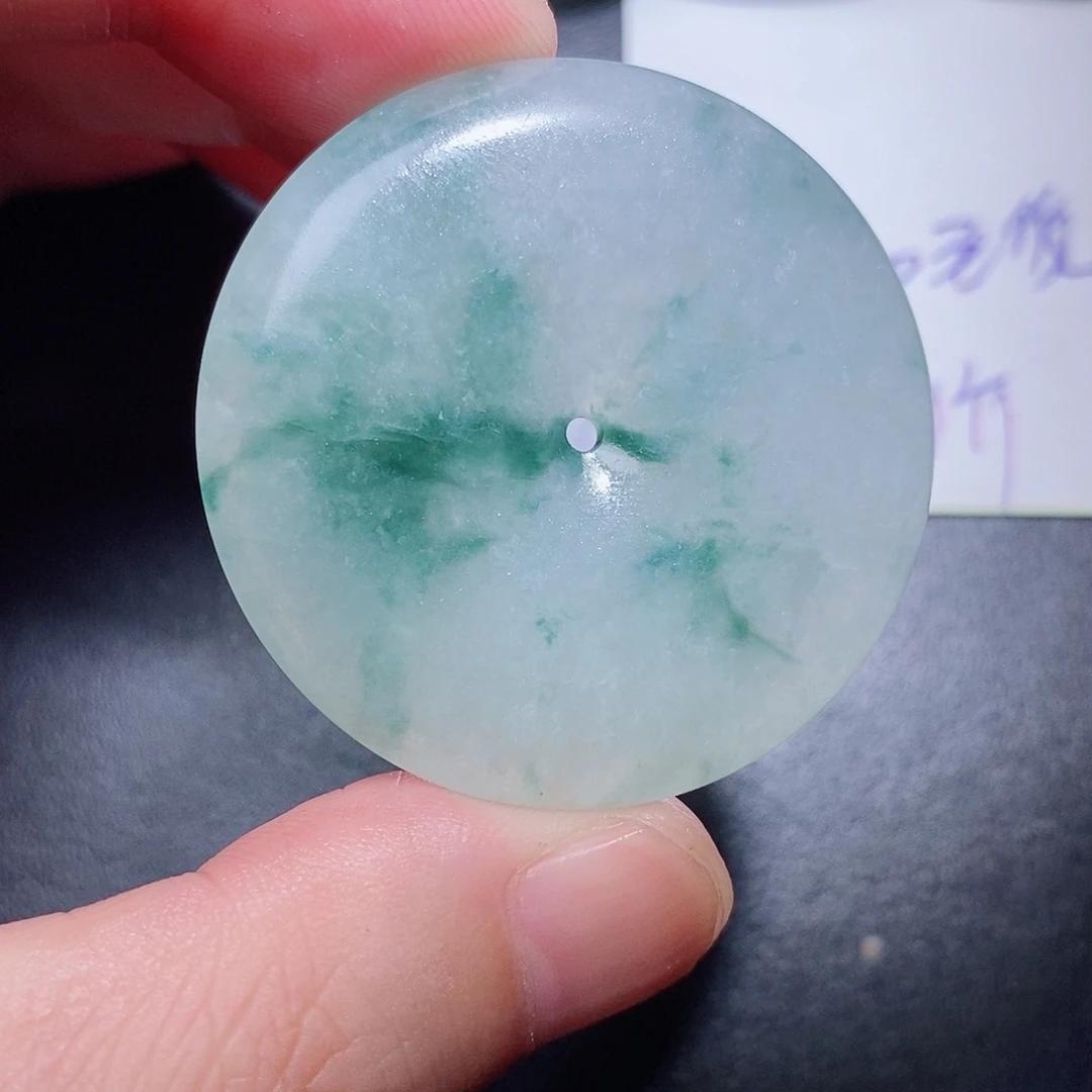 定制翡翠未镶嵌瑕疵