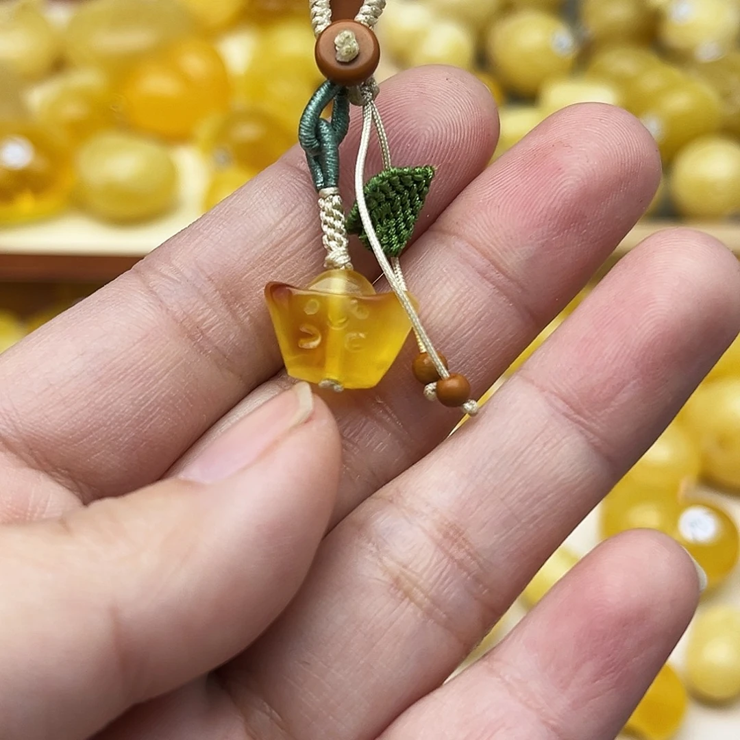 蜜蜡未镶嵌裸石天然