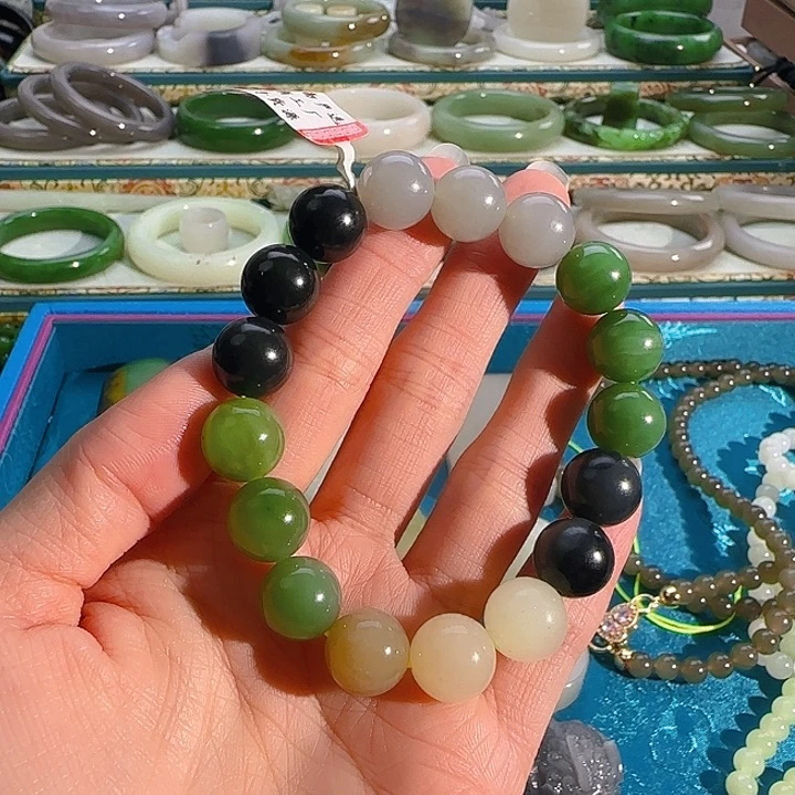 未镶嵌手链和田玉小*点