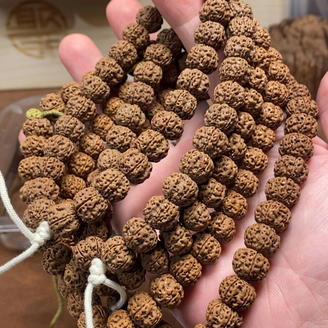 手串金刚菩提红方印12左右
