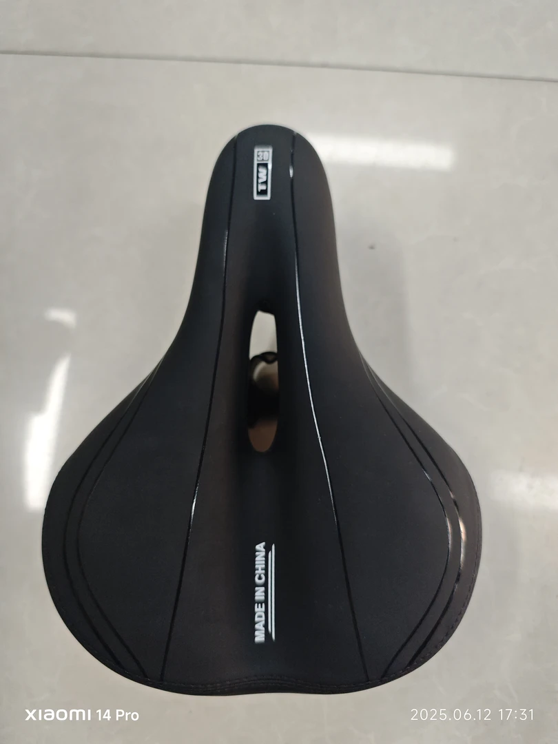 山地车加宽加厚面包座