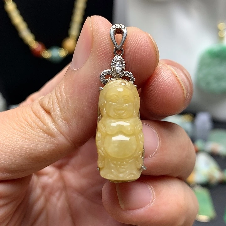 翡翠未镶嵌颈饰天然A货翡翠