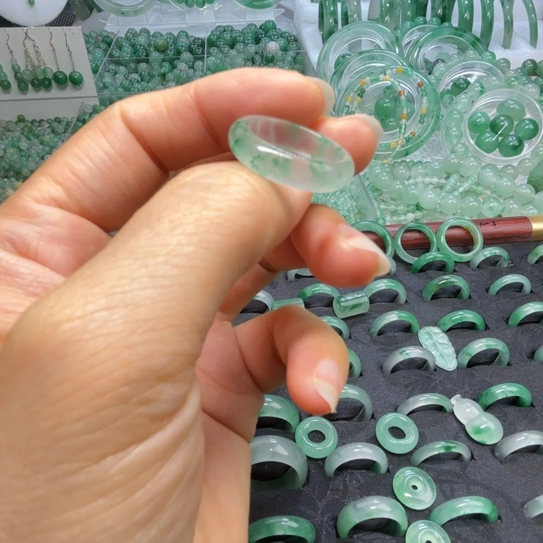 石英质玉（非洲翠）银S925镶嵌戒指  珠子  手镯冰飘花戒指