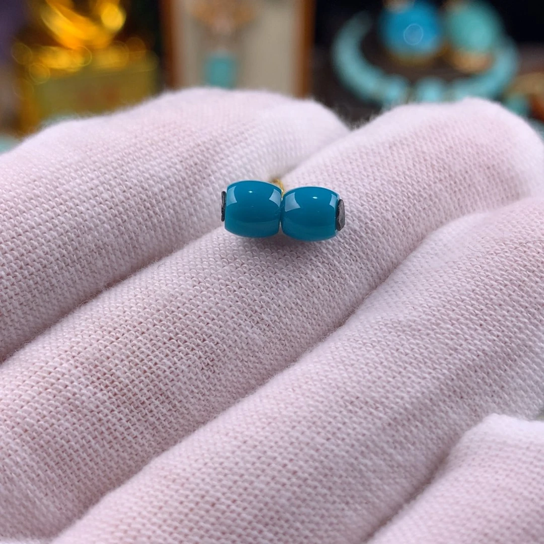 绿松石未镶嵌对珠卡5