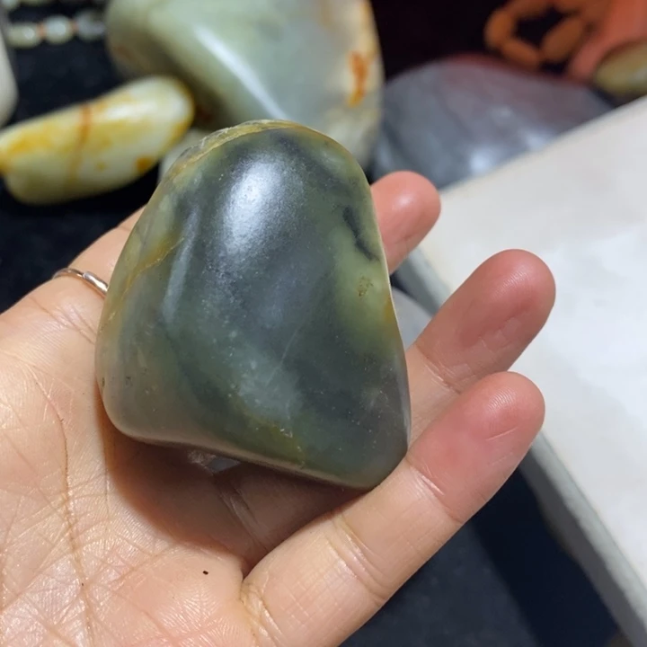 和田玉（糖玉）未镶嵌挂件