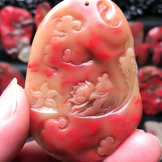 昌化石昌化鸡血石挂件