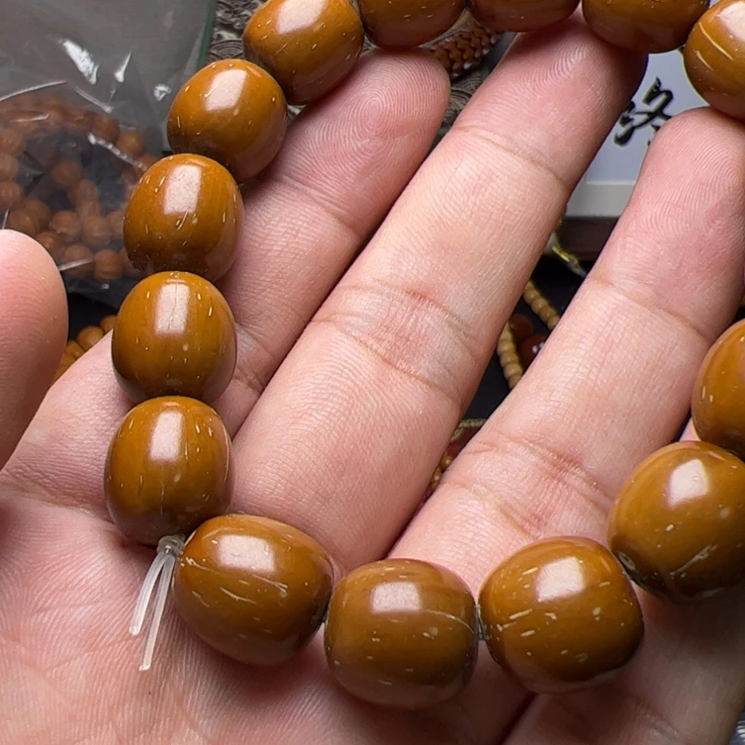 吊坠猴头核桃卡罗拉咯