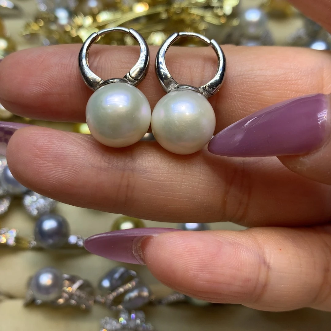 银S925镶嵌耳饰淡水珍珠