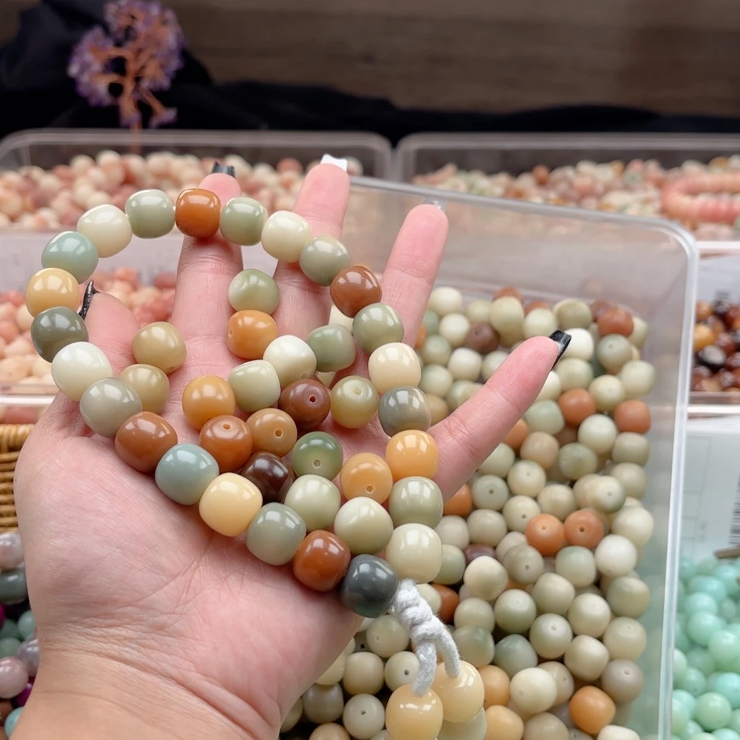 白玉菩提吊坠a13.5mm40颗。猪油膏