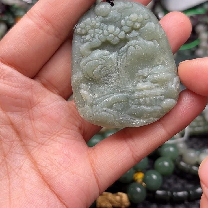 和田玉未镶嵌颈饰