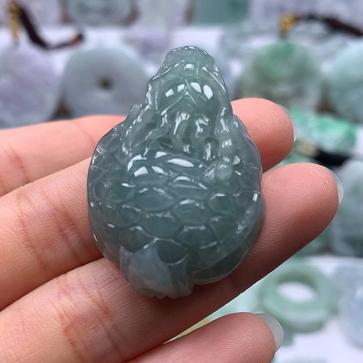 翡翠未镶嵌颈饰龙龟福利