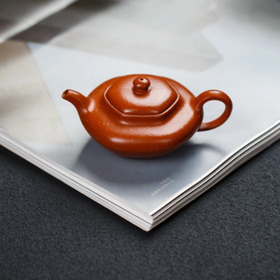 六方舒合·精工·轻胚·150cc 朱泥料 紫砂壶