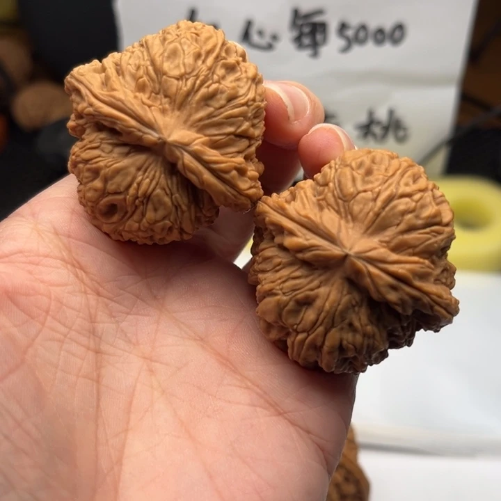 文玩核桃吊坠南疆43