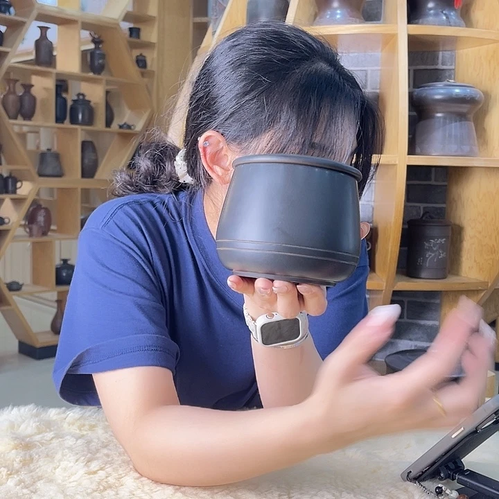 钦州坭兴陶茶叶罐四两装