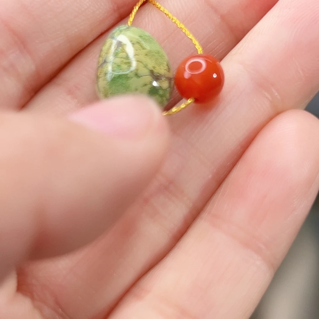 南红玛瑙未镶嵌珠宝奇石