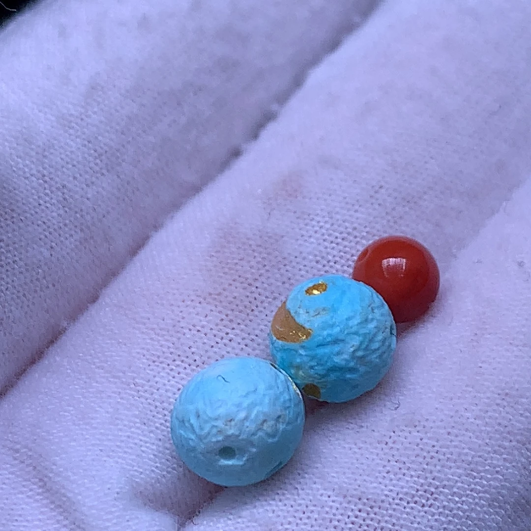 南红玛瑙未镶嵌珠宝奇石