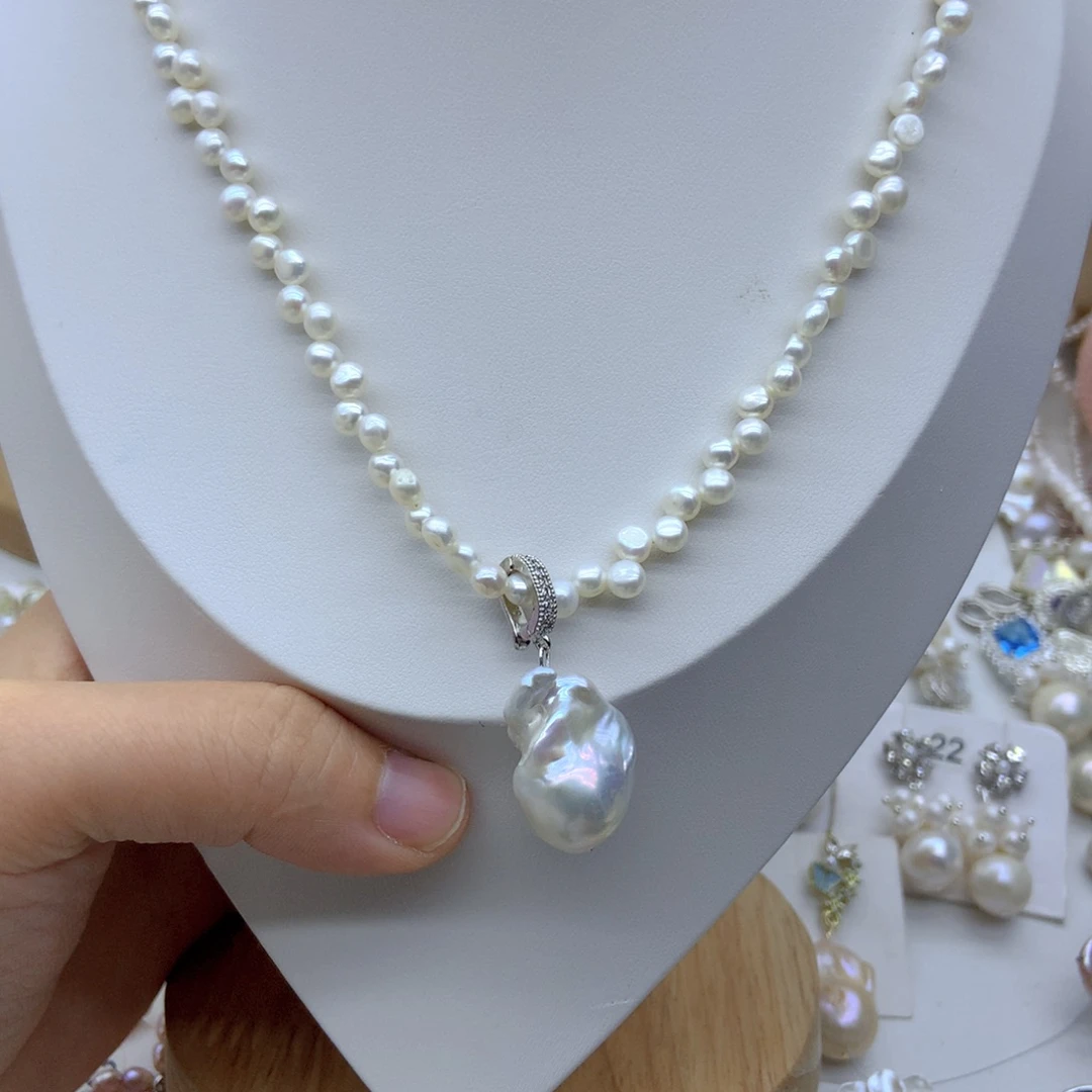 未镶嵌淡水珍珠耳饰