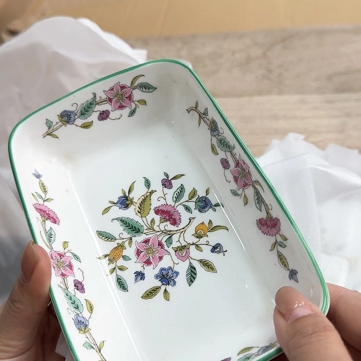 m****o瓷器。 瓷器。