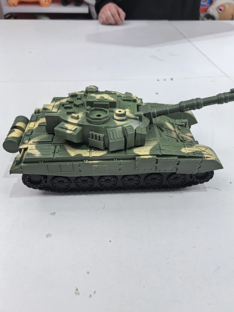 大号坦克惯性玩具车男孩益智耐摔军车模型