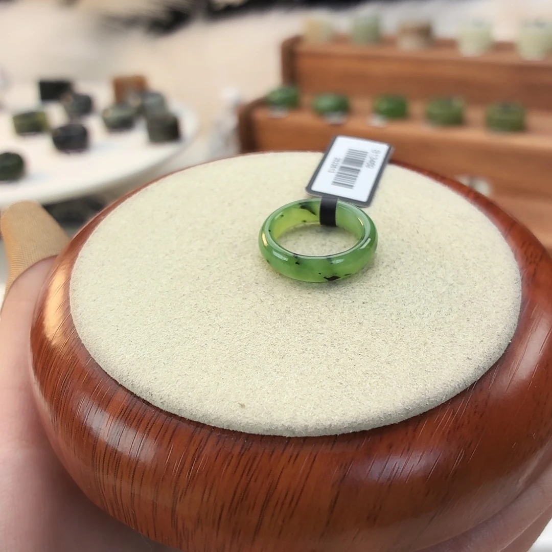 和田玉未镶嵌戒指乌兰海细条15.47mmj119