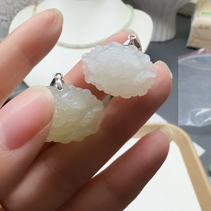颈饰银S925镶嵌和田玉14