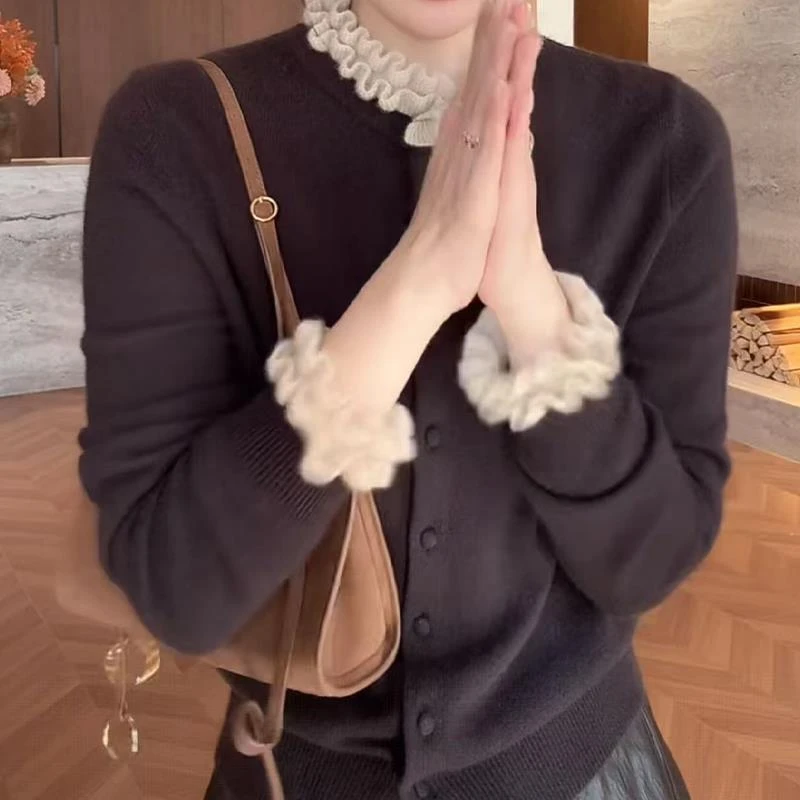 正品撤柜剪标羊毛衫木耳花边针织开衫秋冬新款气质减龄外套上衣