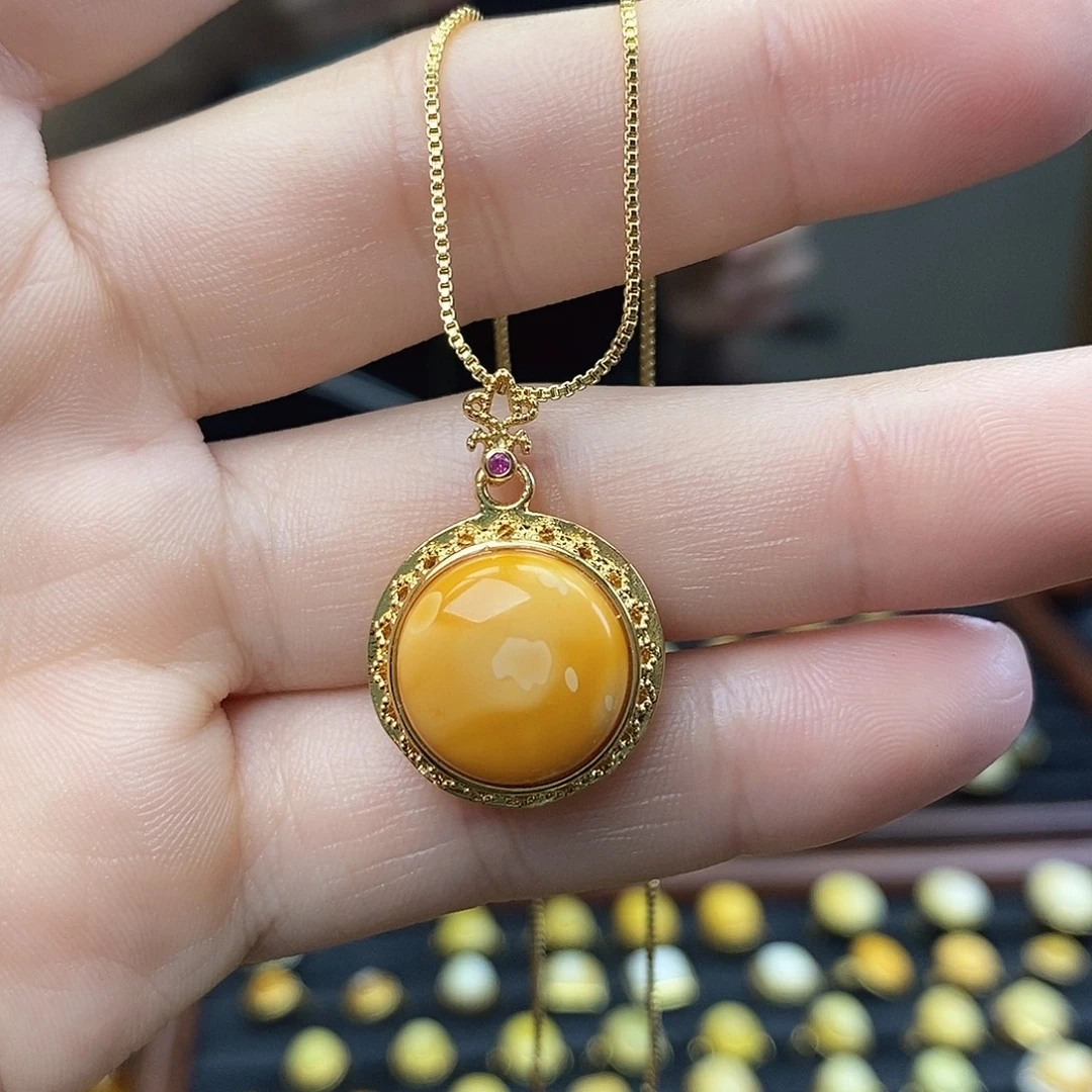 琥珀未镶嵌裸石成品