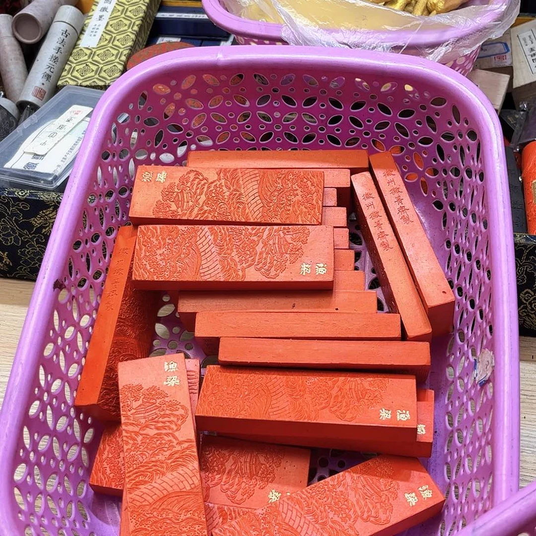 哈哈哈哈哈刚刚8条