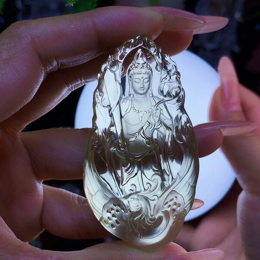 水晶颈饰未镶嵌韩****?，