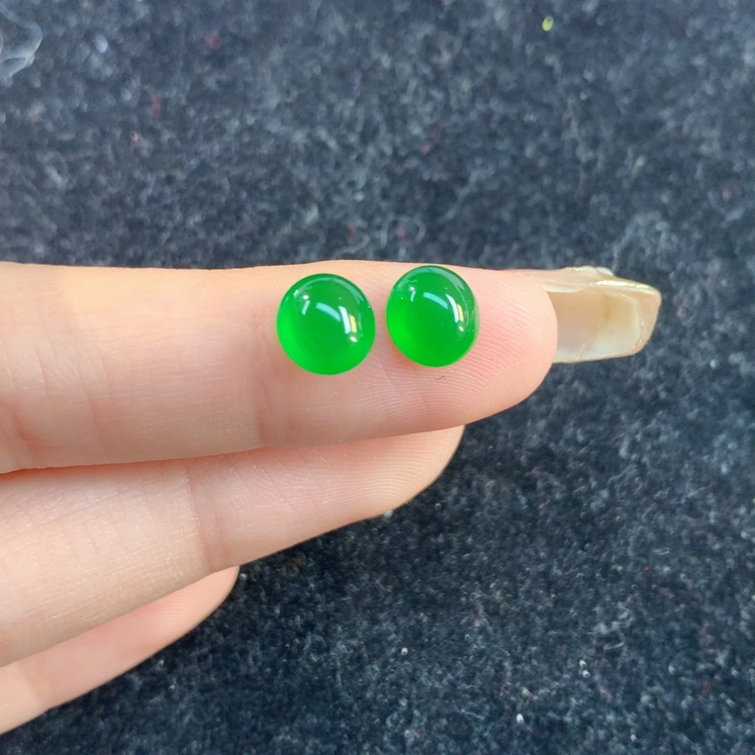 翡翠裸石7.01/6.68/4.01