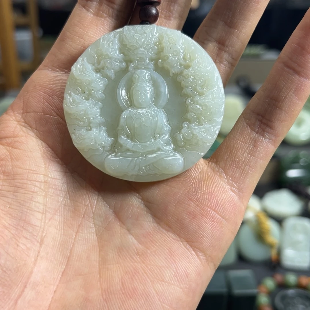 和田玉未镶嵌颈饰