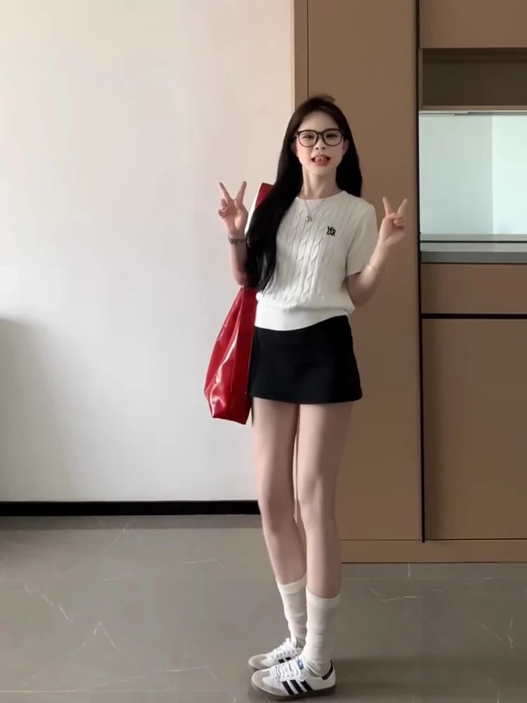 套装2025新款女装夏季小个子穿搭白色针织上衣半身短裙时尚两件套