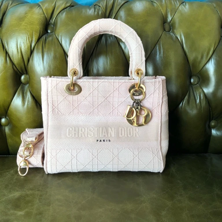 95新 DIOR/迪奥 安洁利严选 Dior迪奥五格戴妃单肩包 WHZ411248H