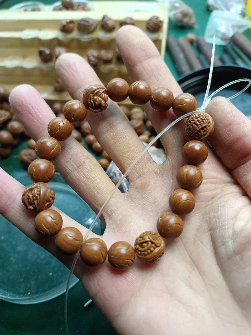 客户定制专拍桃核手串