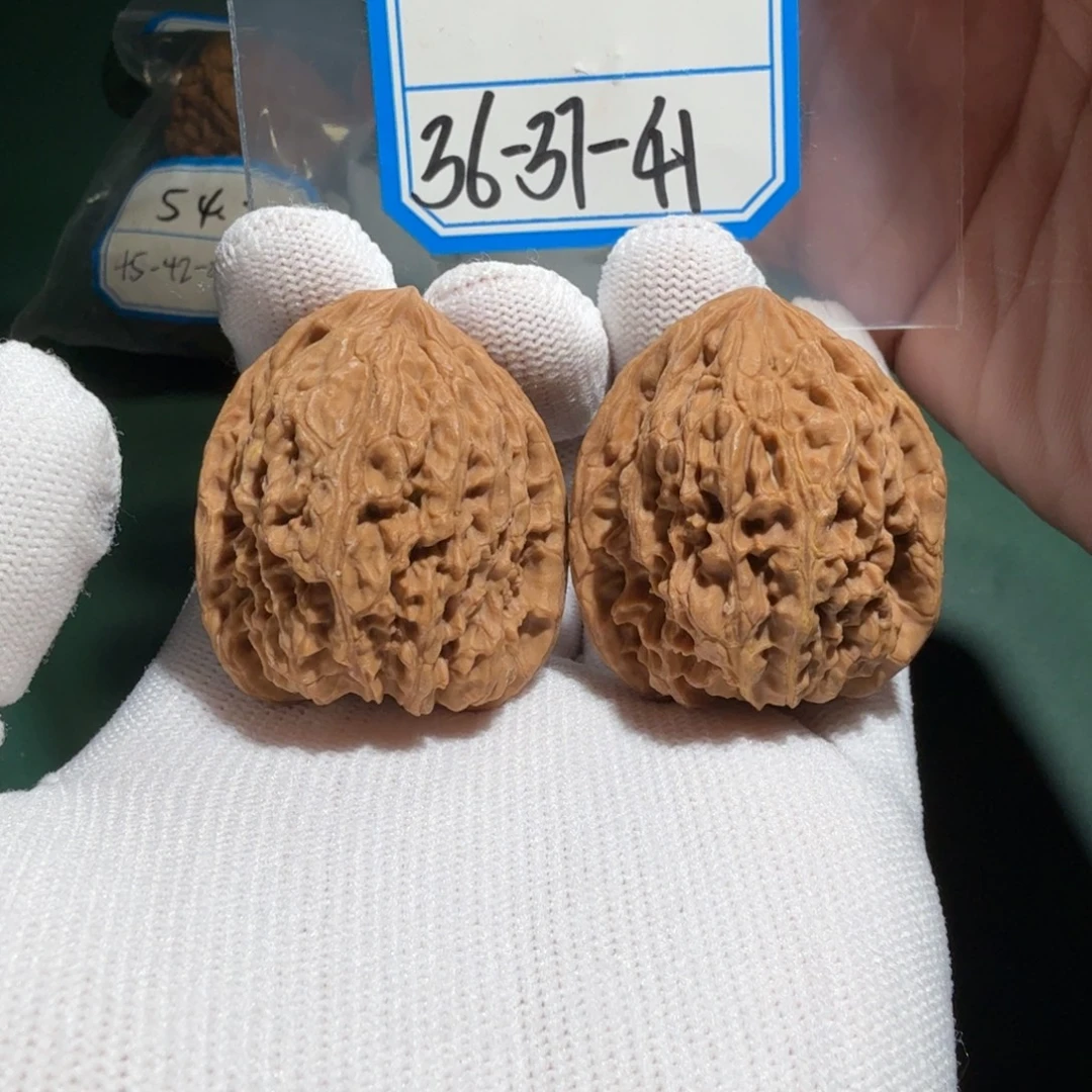 吊坠文玩核桃南疆高炮4