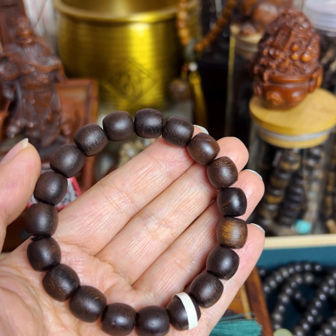 阴沉木年货节福利活动文玩手串摆件把件