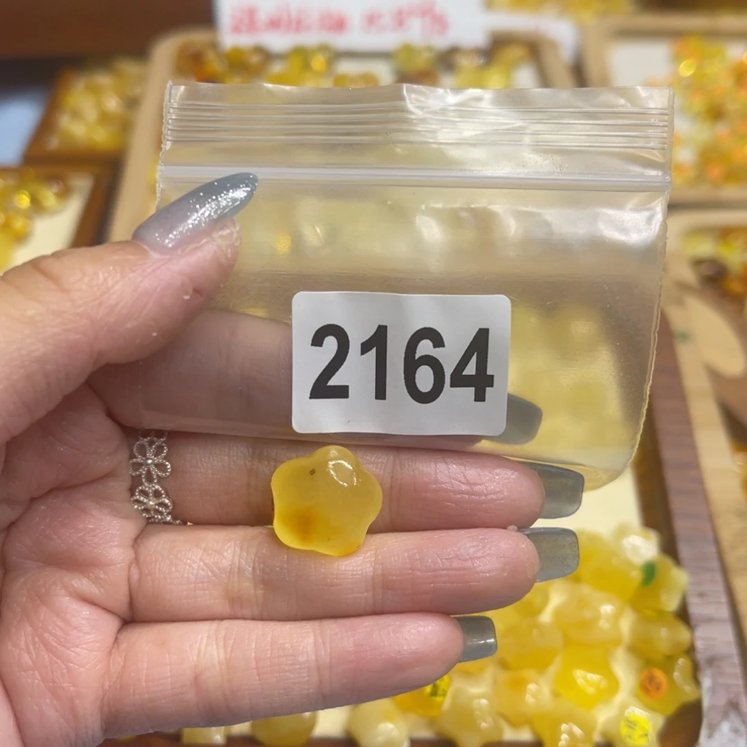 琥珀颈饰未镶嵌蜜蜡