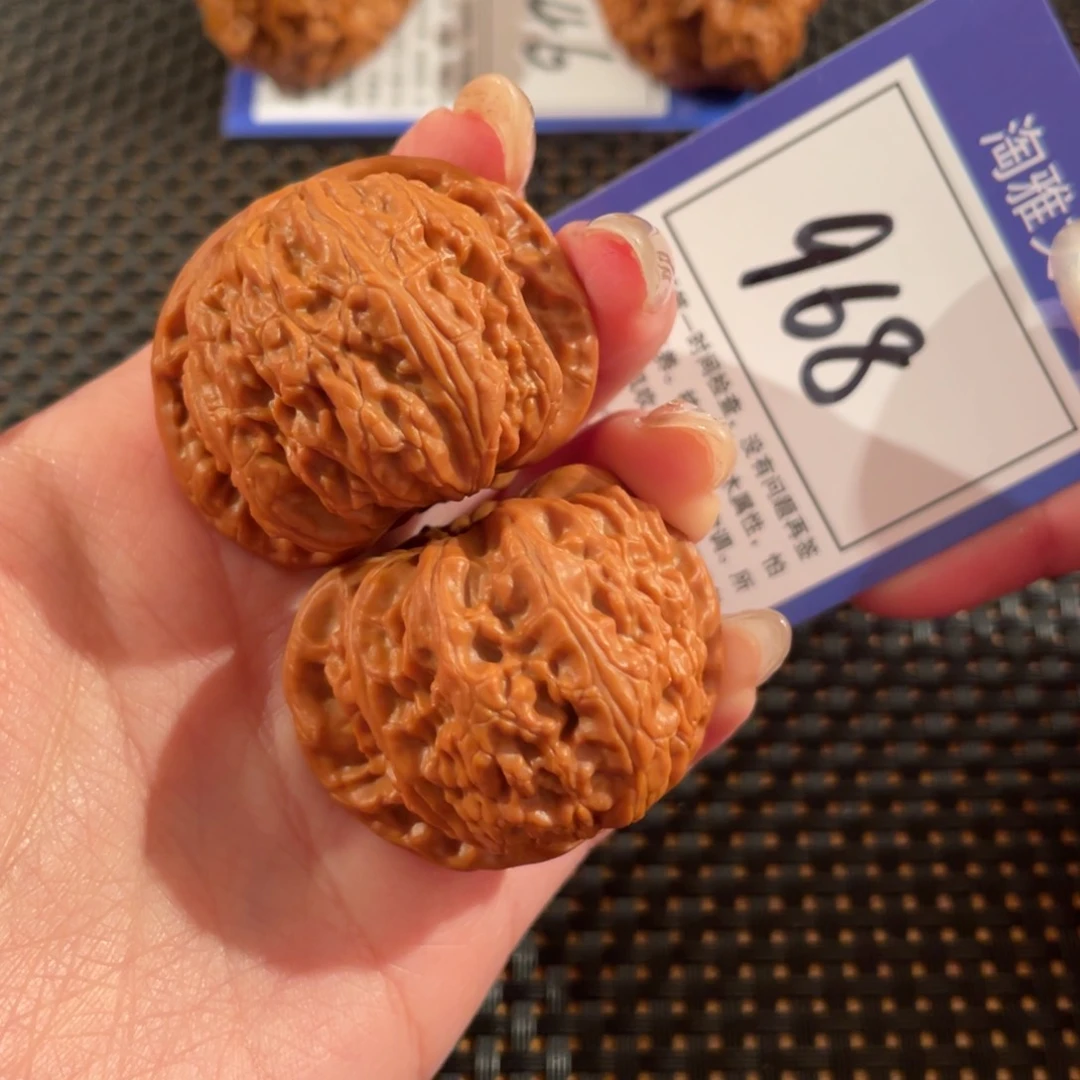 文玩核桃把件968号40尺白狮子