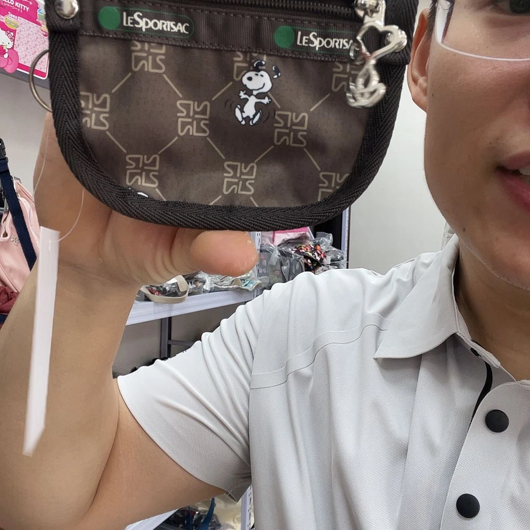 PU化妆包等各种产品和