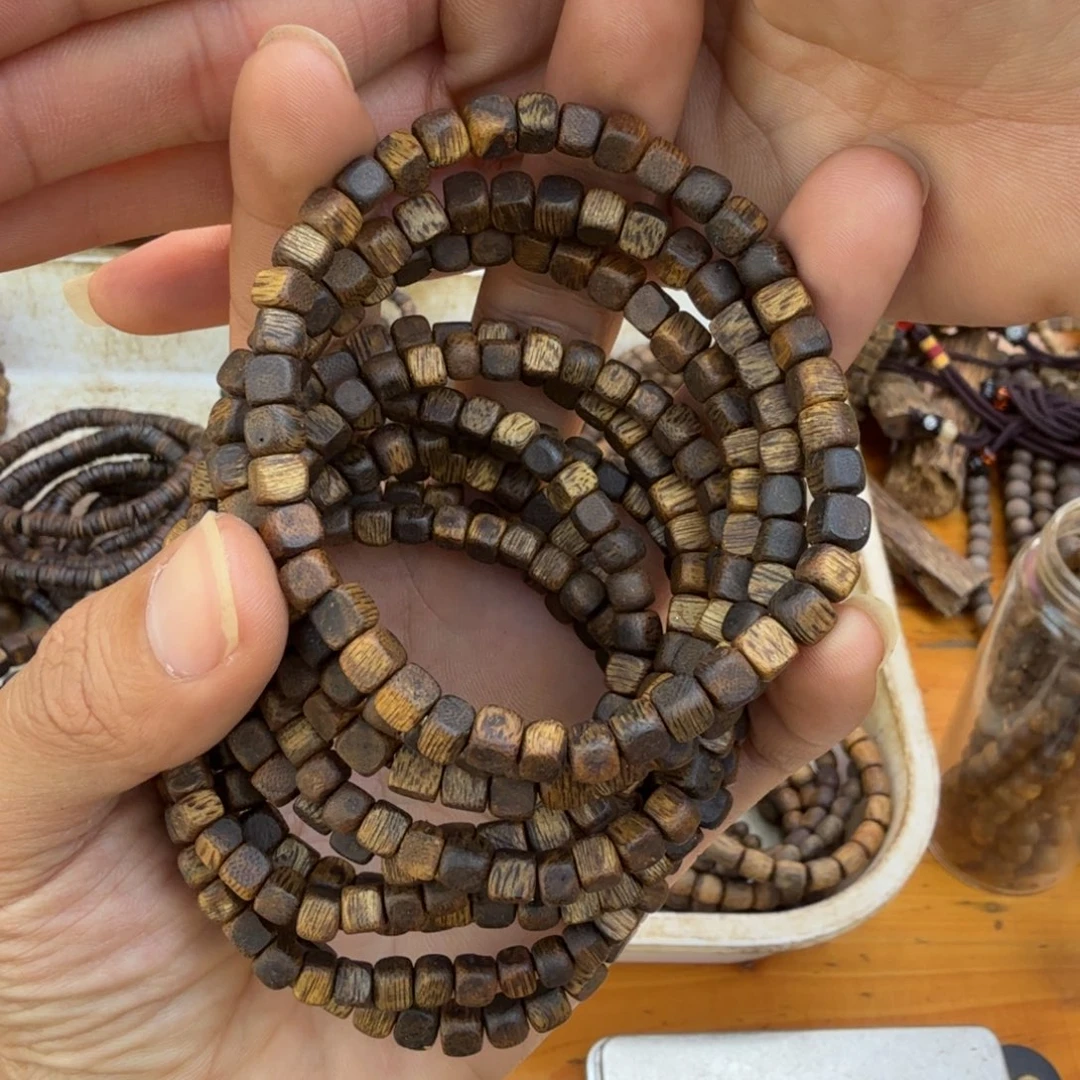 沉香沉香碎屑单圈小方糖3克多样性发一