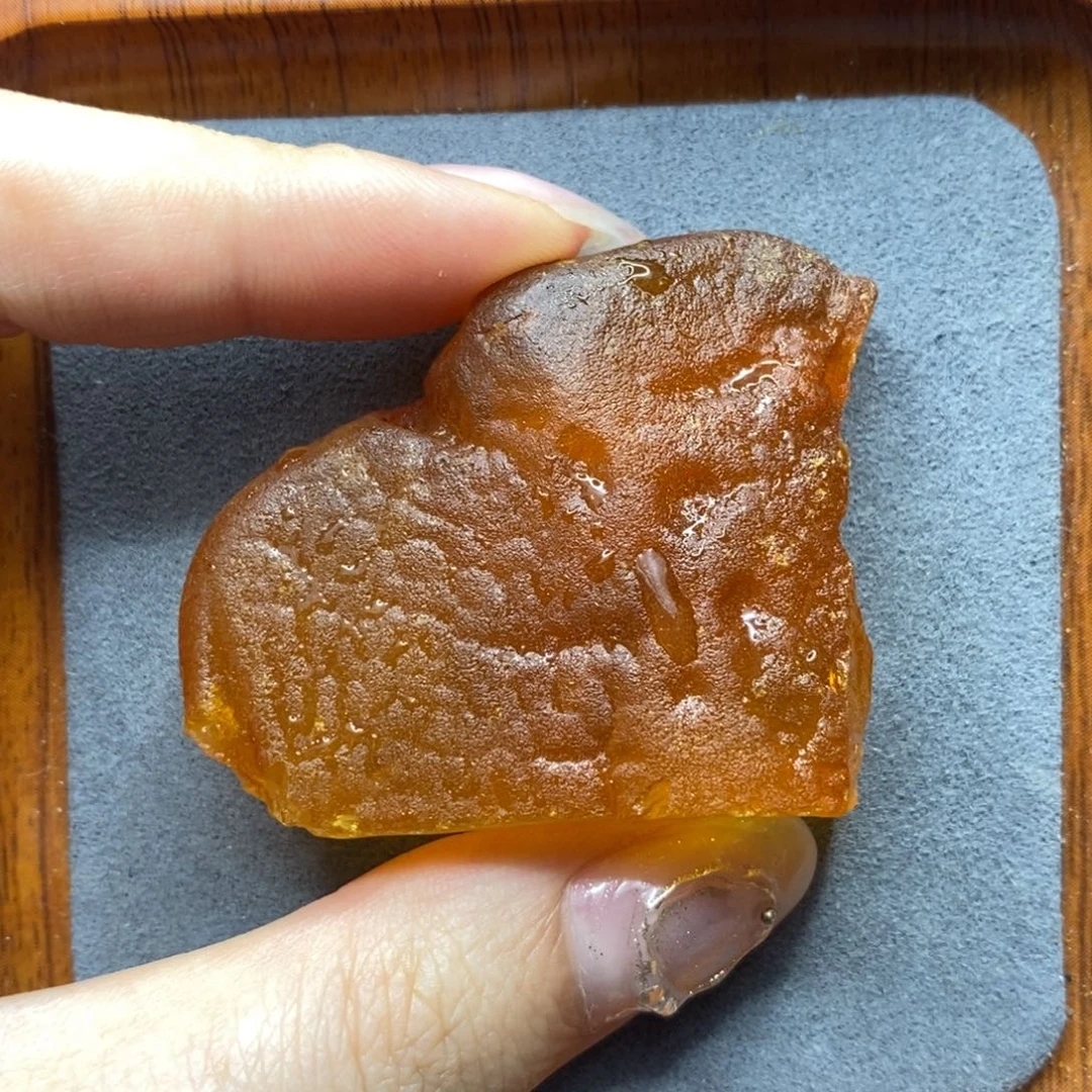 定制琥珀未镶嵌陈